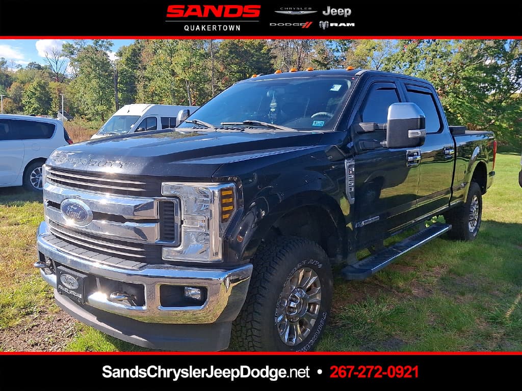 2018 Ford Super Duty F-250 SRW Base — photo 1 of 12
