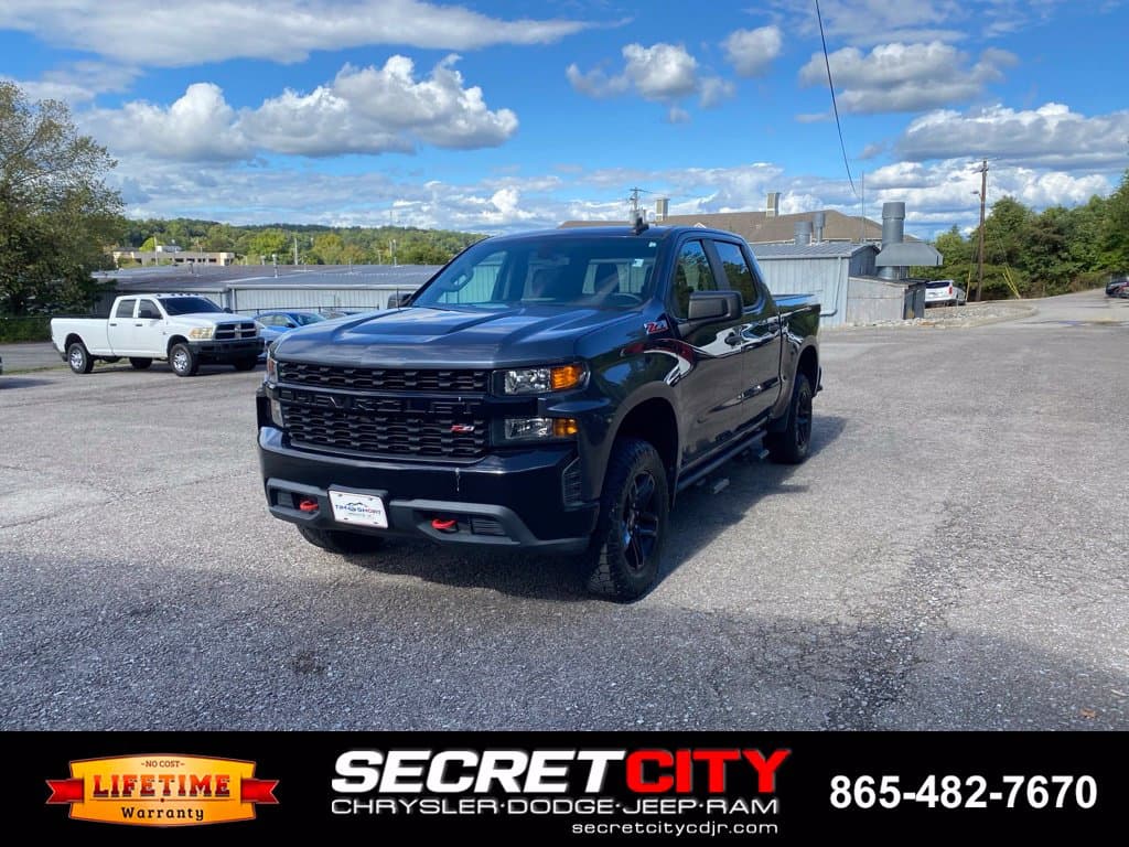 2021 Chevrolet Silverado 1500 Custom Trail Boss — photo 1 of 20