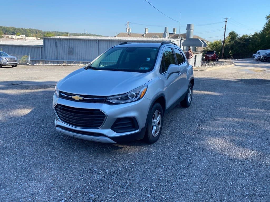 2019 Chevrolet Trax LT — photo 1 of 20