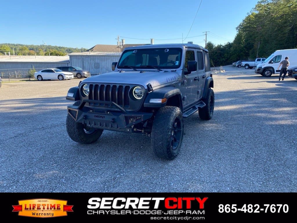 2021 Jeep Wrangler Unlimited Willys — photo 1 of 20