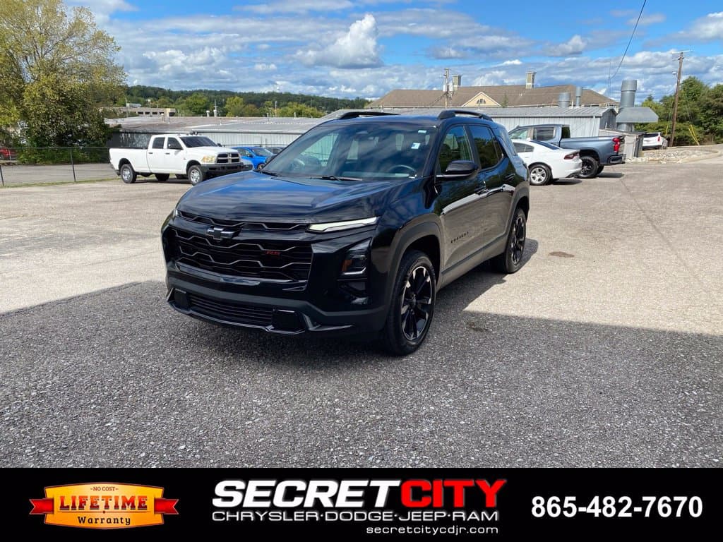 2025 Chevrolet Equinox FWD RS — photo 1 of 20