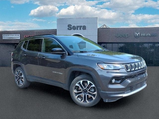 2024 Jeep Compass Limited — photo 1 of 32