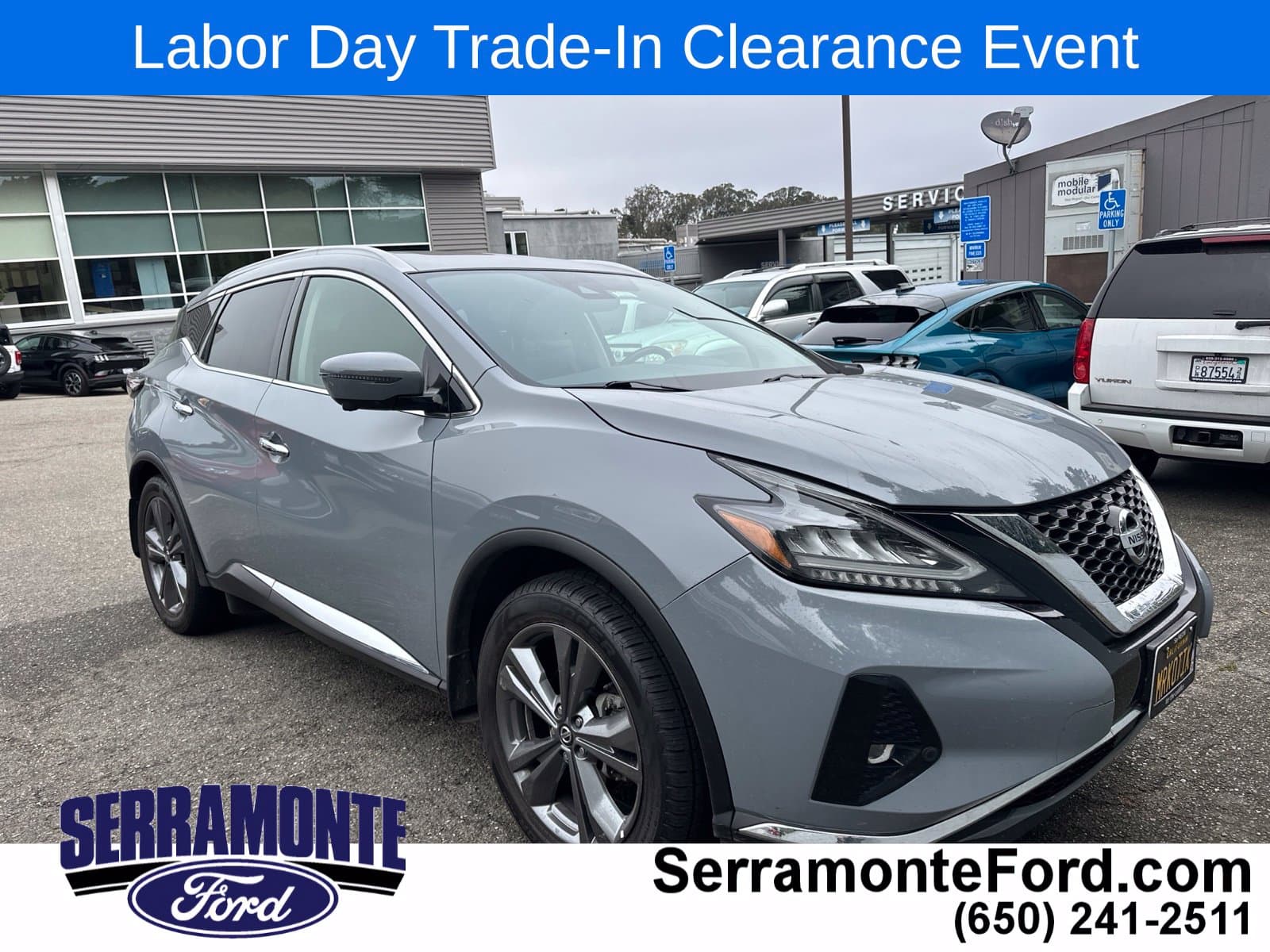 2022 Nissan Murano Platinum — photo 1 of 15