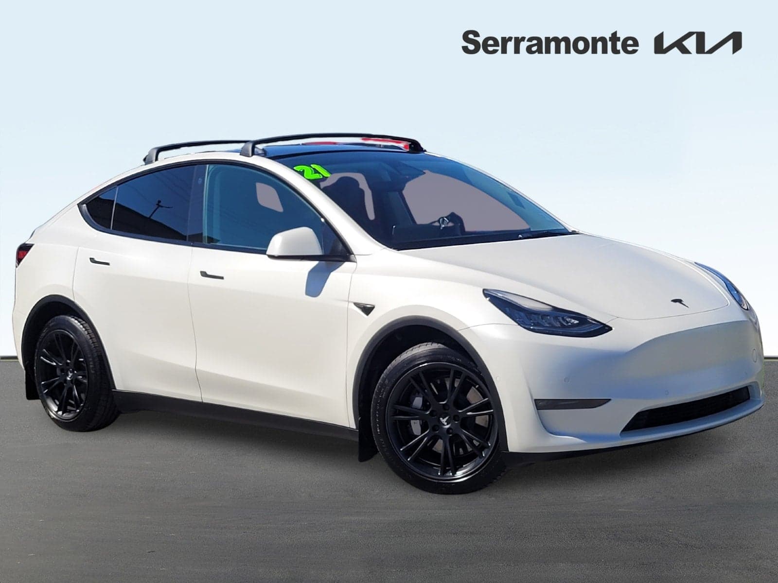 2021 Tesla Model Y Long Range — photo 1 of 26
