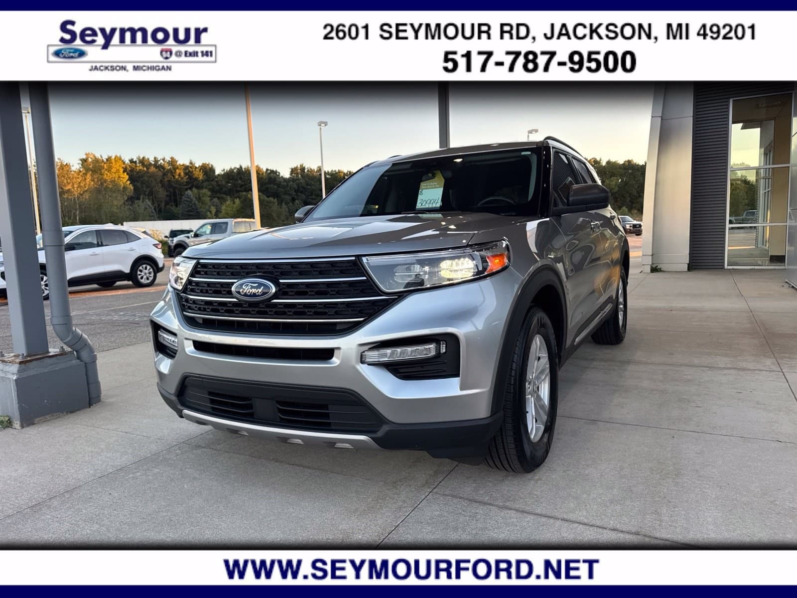 2023 Ford Explorer XLT — photo 1 of 41