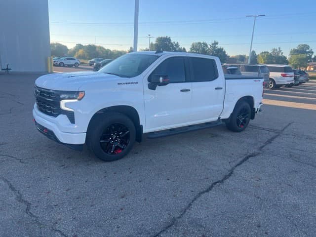 2025 Chevrolet Silverado 1500 RST — photo 1 of 4
