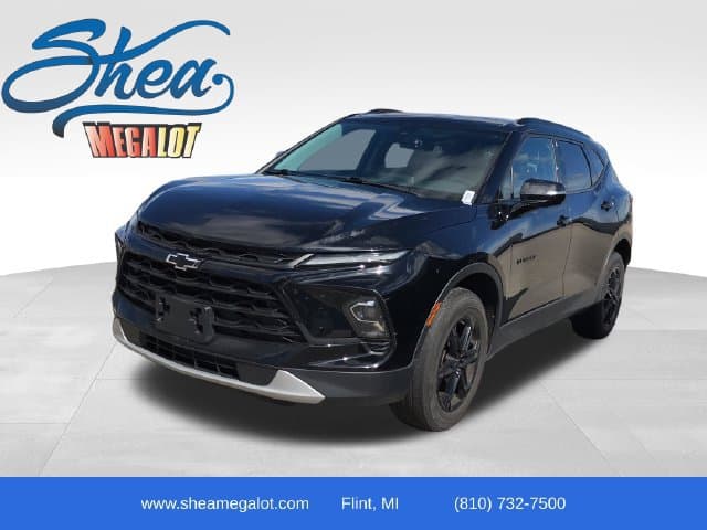 2023 Chevrolet Blazer LT — photo 1 of 12