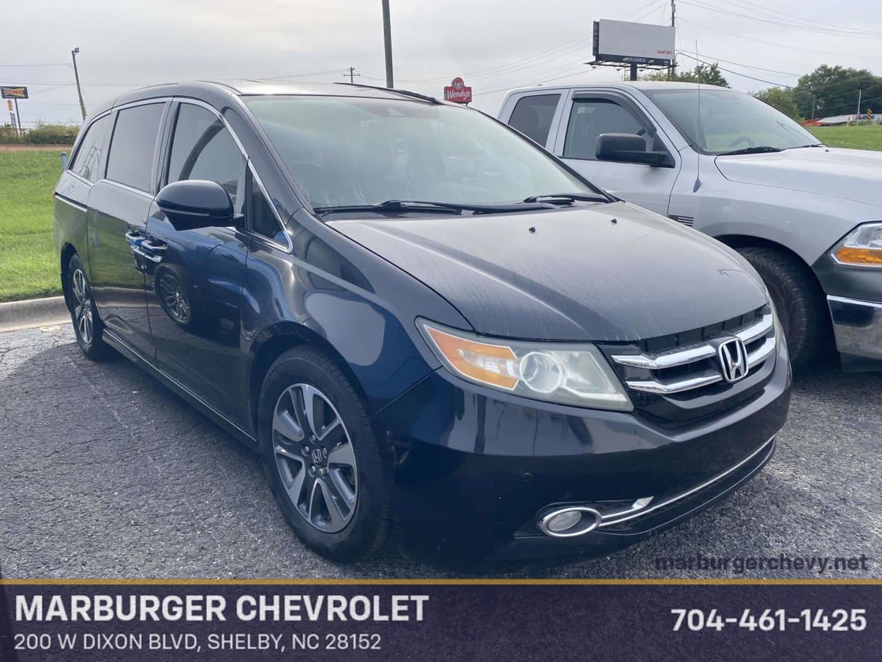 2015 Honda Odyssey Touring Elite — photo 1 of 11