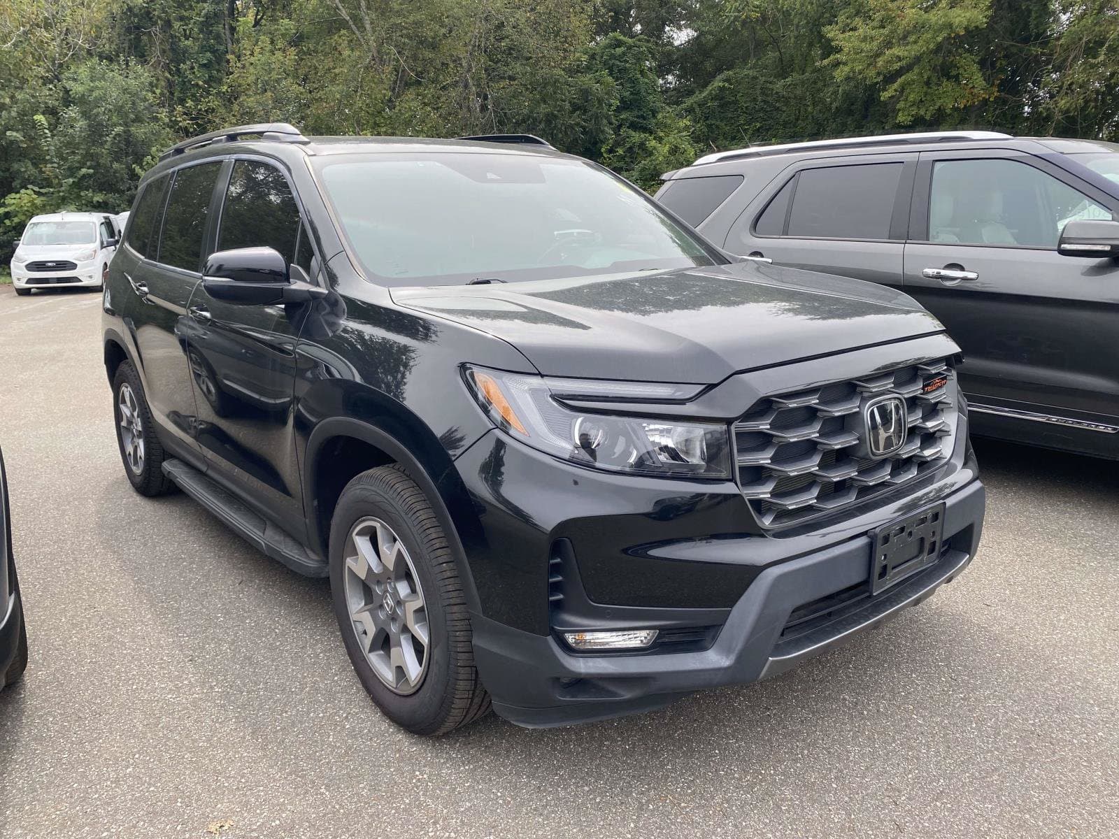 2023 Honda Passport TrailSport — photo 1 of 12