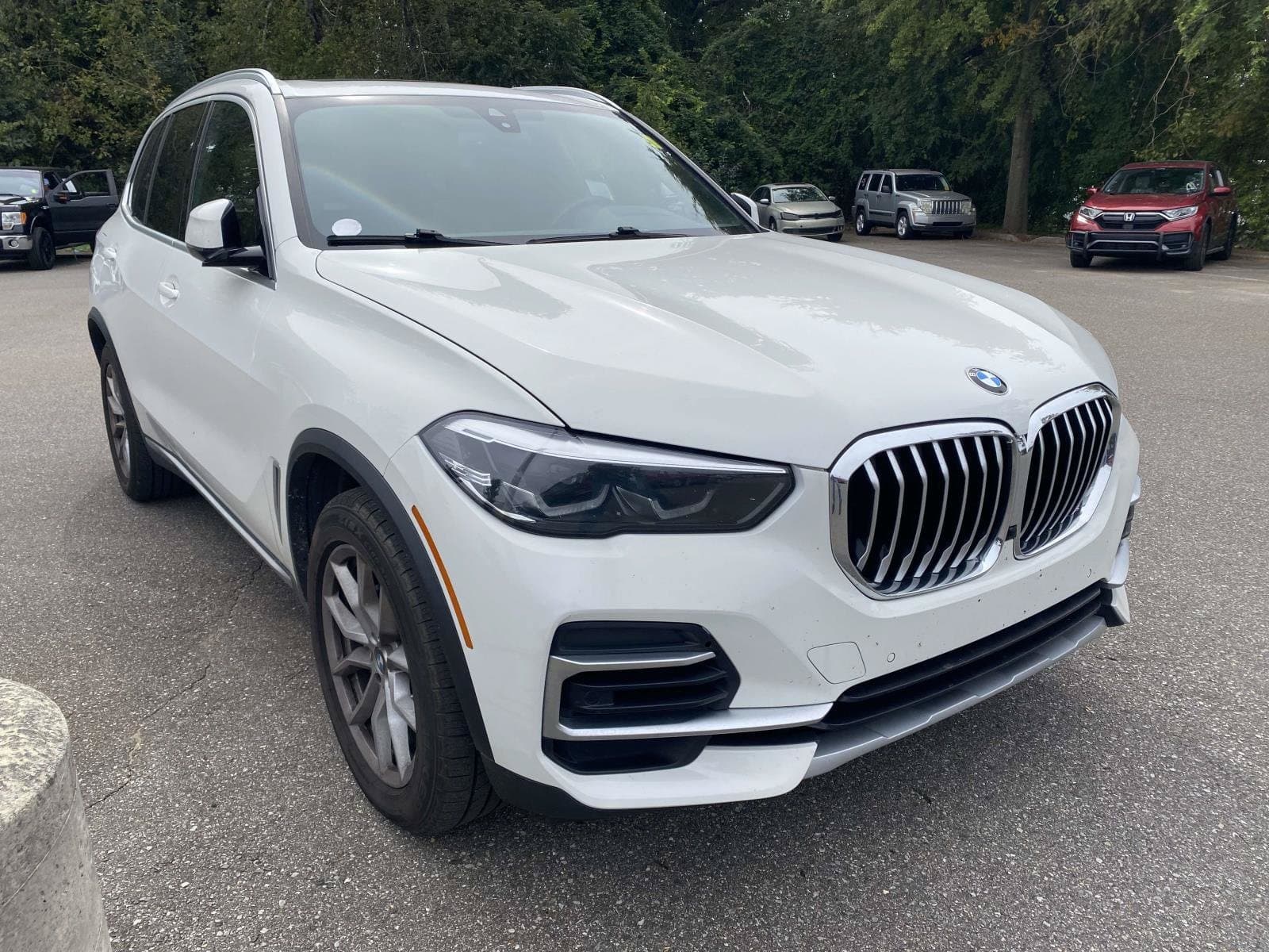 2022 BMW X5 xDrive40i — photo 1 of 13