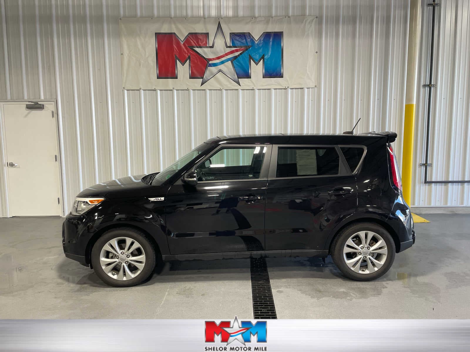 2016 Kia Soul Base — photo 1 of 8