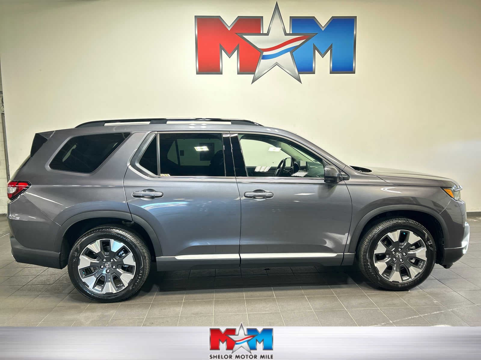 2026 Honda Pilot Elite — photo 1 of 30