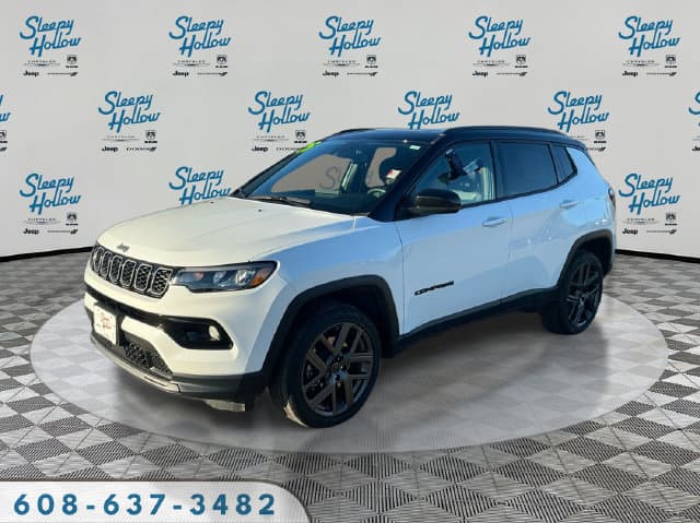 2025 Jeep Compass Limited — photo 1 of 32