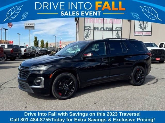 2023 Chevrolet Traverse Premier — photo 1 of 26