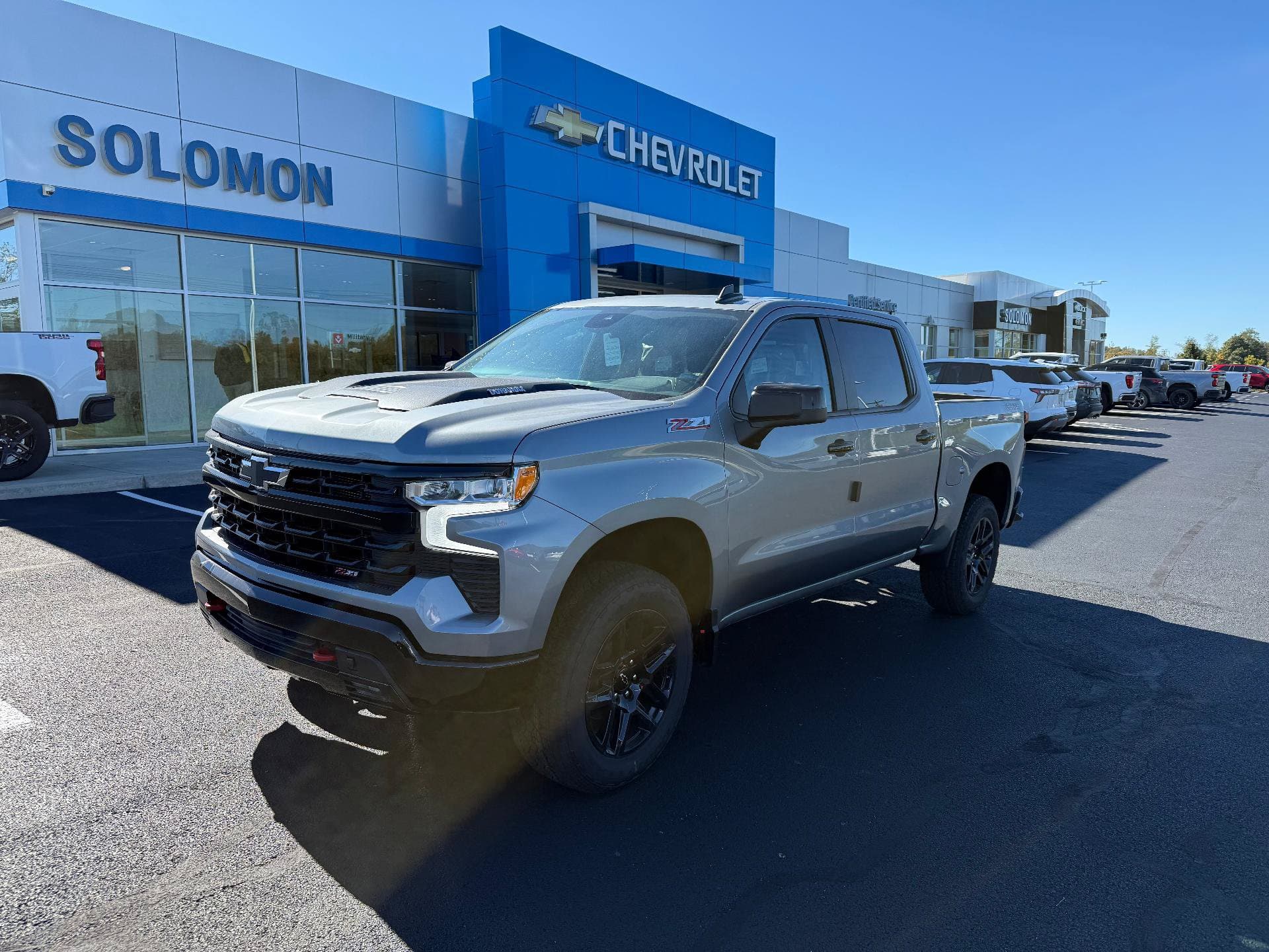2026 Chevrolet Silverado 1500 LT Trail Boss — photo 1 of 10