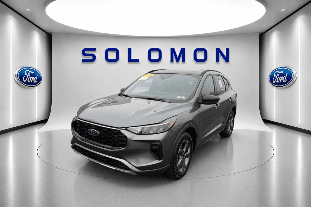 2024 Ford Escape ST-Line — photo 1 of 27