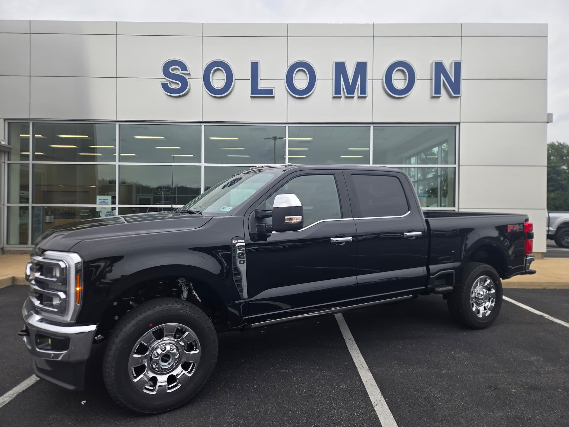 2026 Ford Super Duty F-250 SRW King Ranch — photo 1 of 32