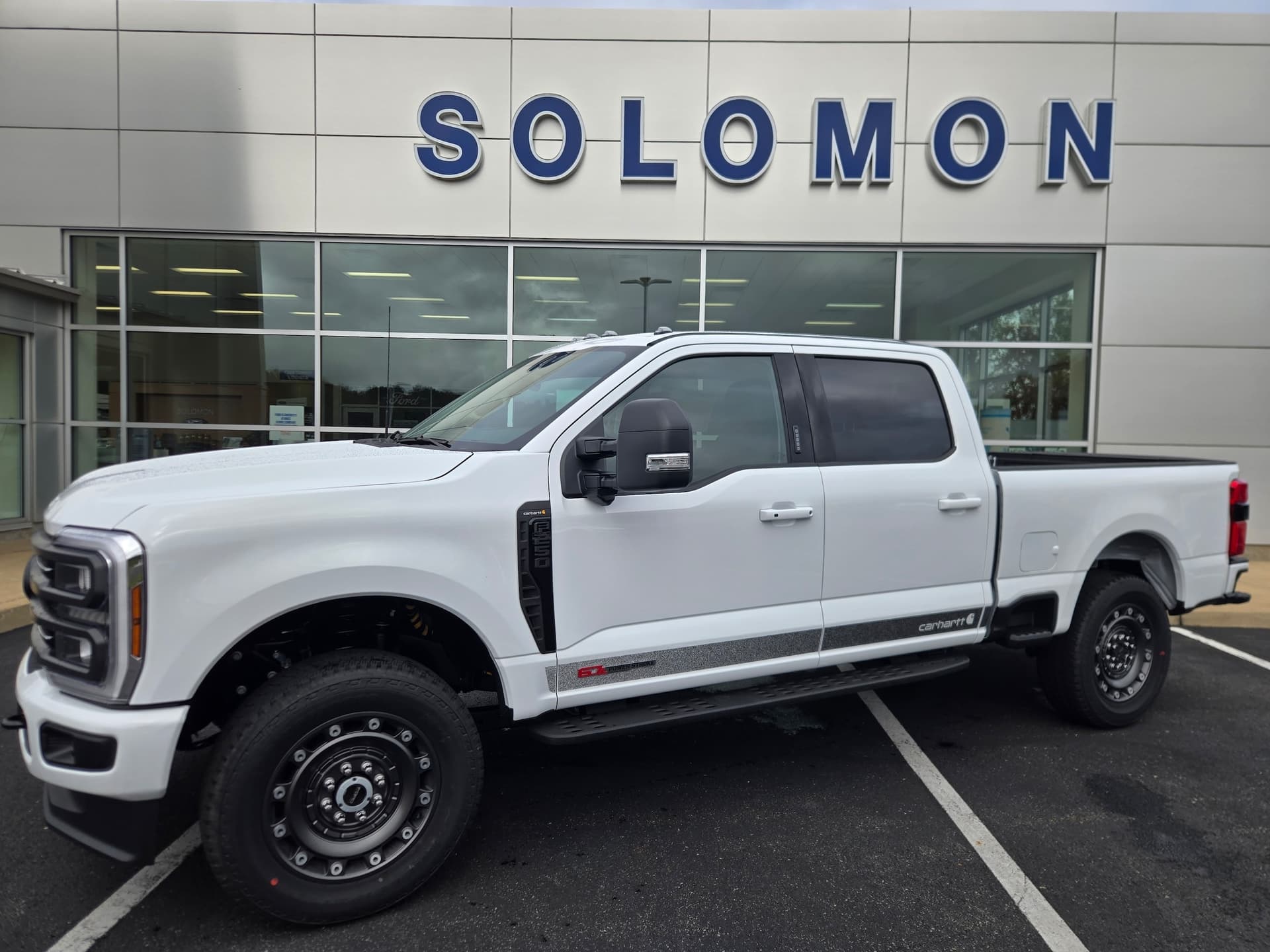 2027 Ford Super Duty F-250 SRW Base — photo 1 of 35