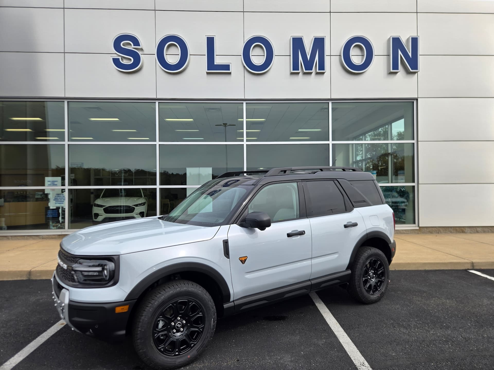 2026 Ford Bronco Sport Badlands — photo 1 of 33