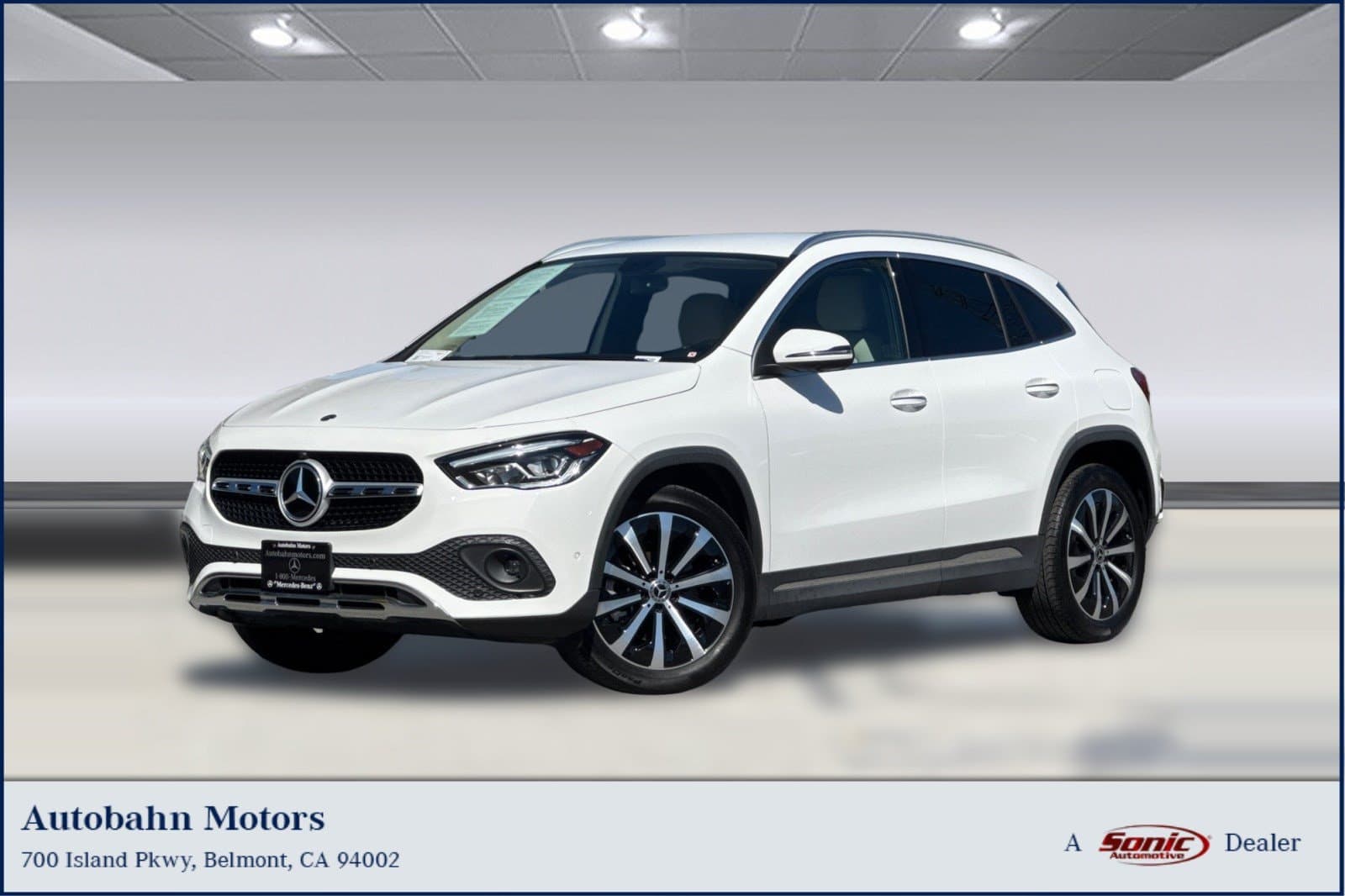 2023 Mercedes-Benz GLA Base — photo 1 of 33