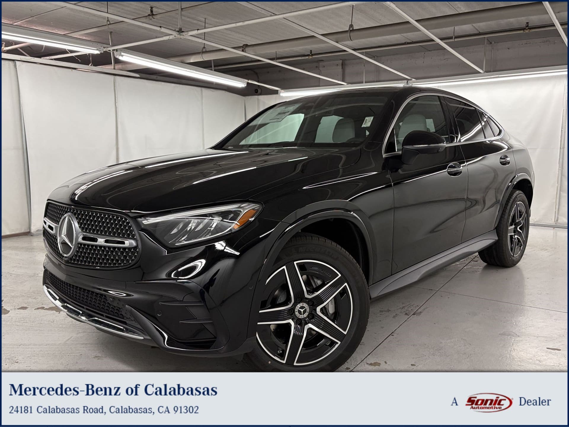 2027 Mercedes-Benz GLC Base — photo 1 of 32