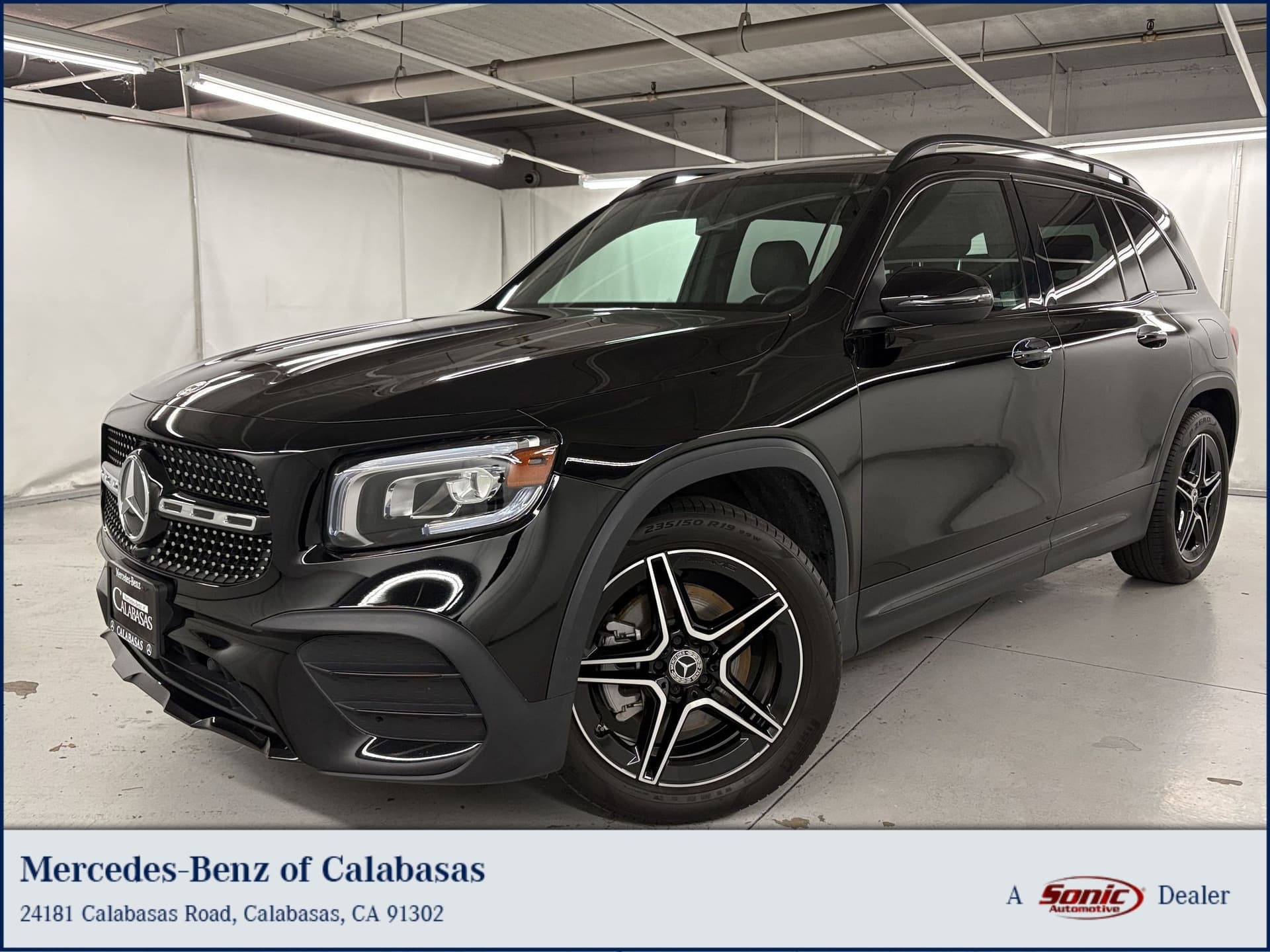 2023 Mercedes-Benz GLB GLB 250 — photo 1 of 33