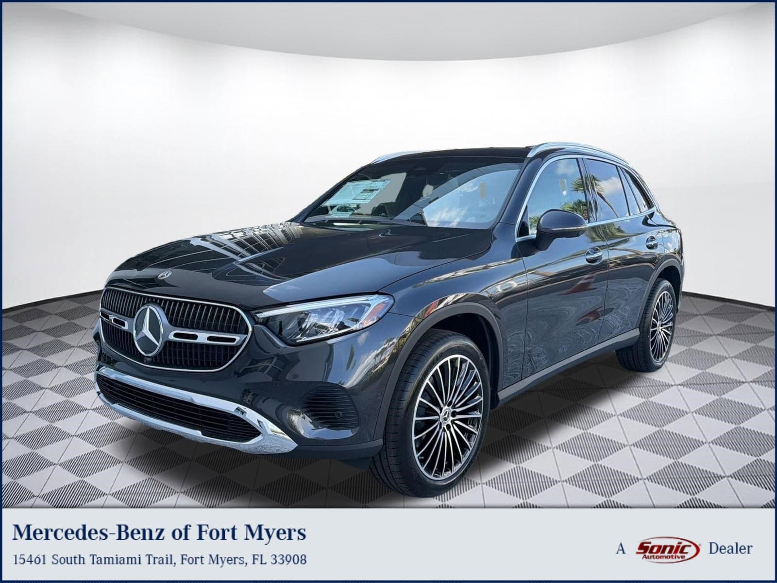 2026 Mercedes-Benz GLC GLC 300 — photo 1 of 34