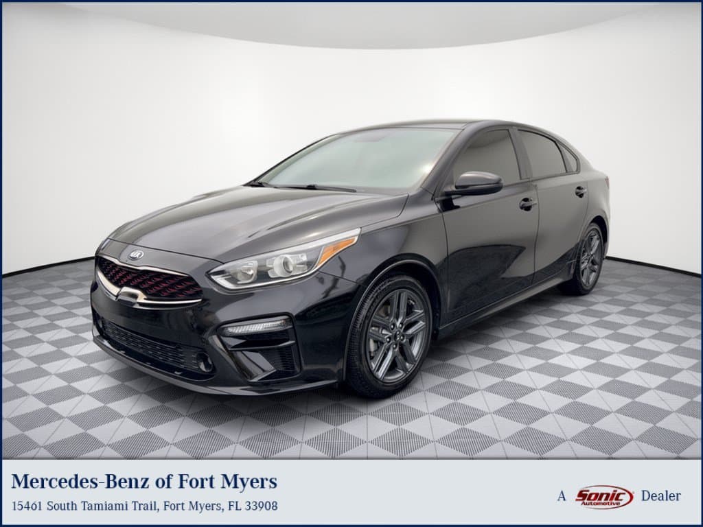 2021 Kia Forte GT-Line — photo 1 of 31