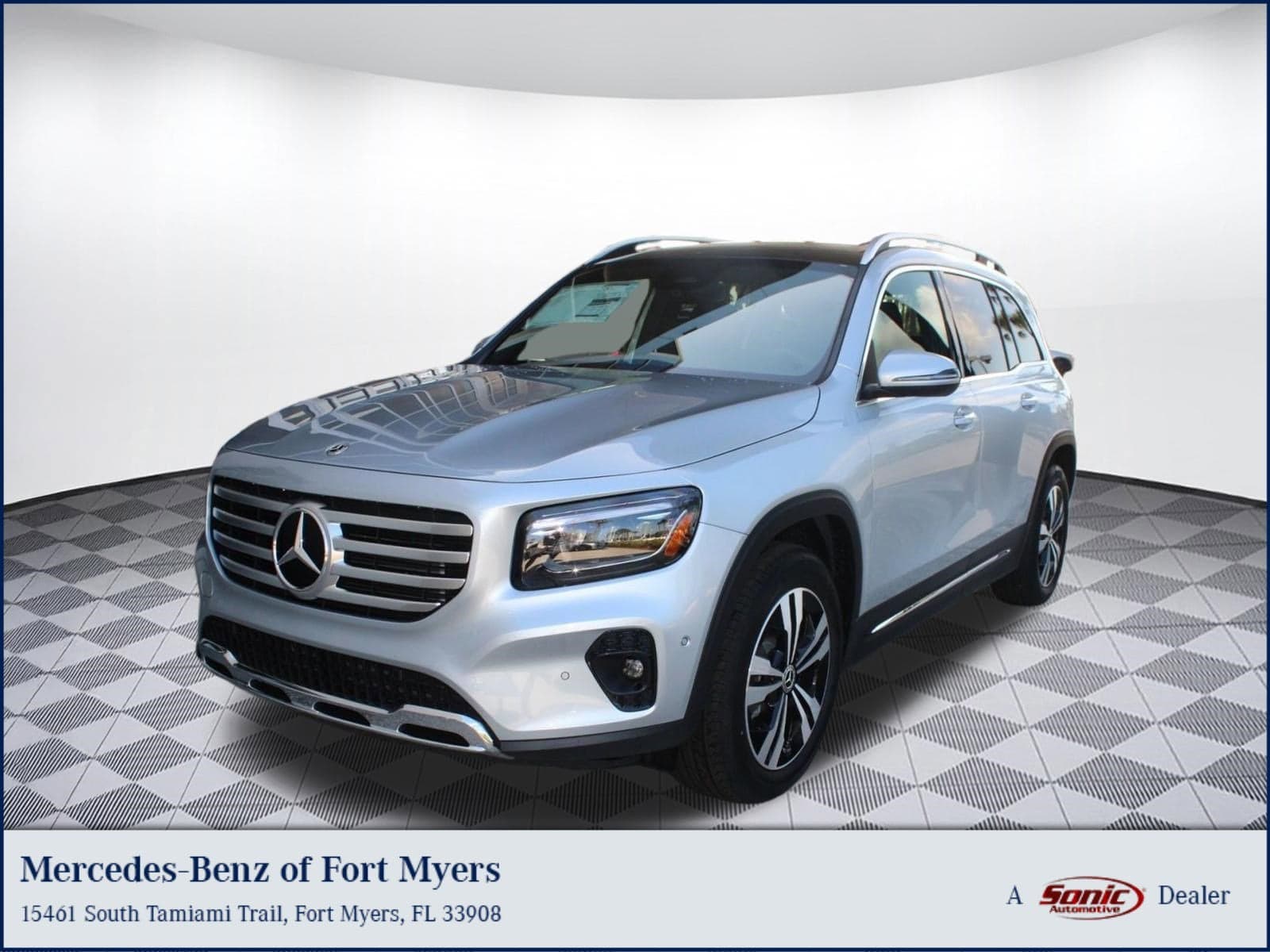 2026 Mercedes-Benz GLB GLB 250 — photo 1 of 33