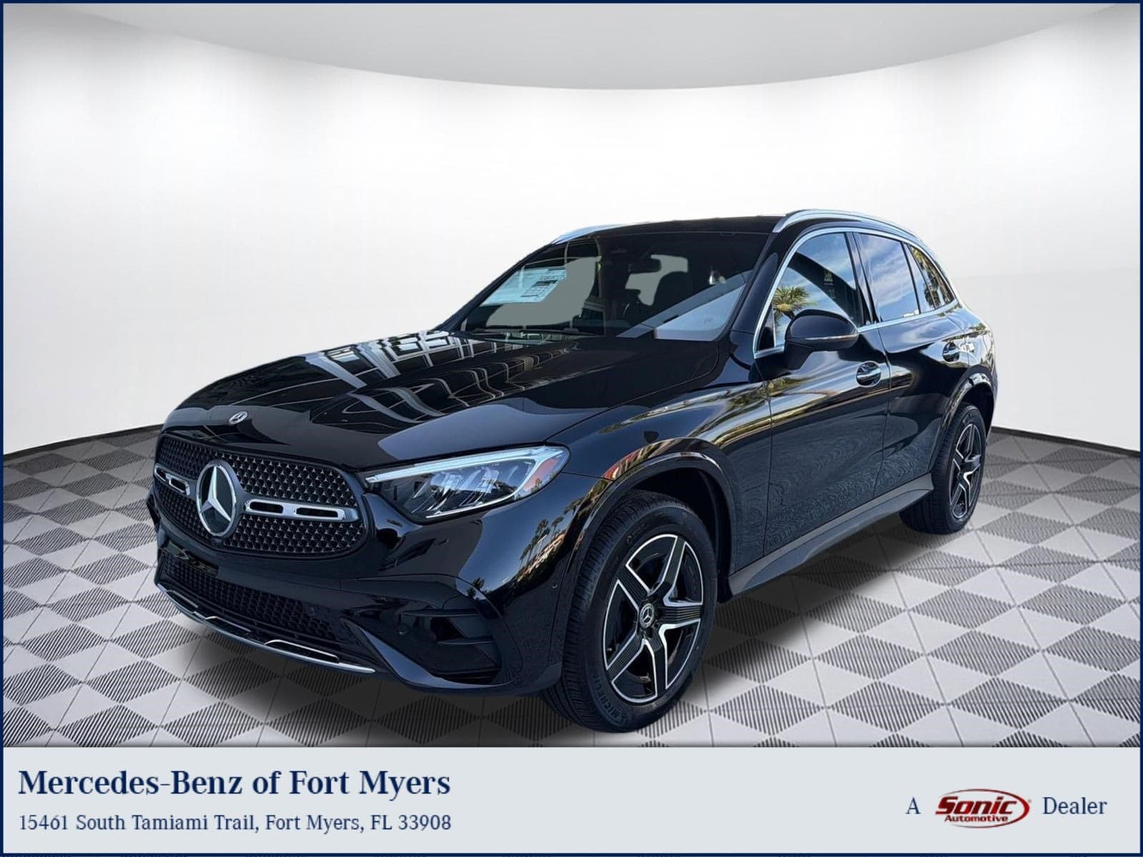 2026 Mercedes-Benz GLC GLC 300 — photo 1 of 33