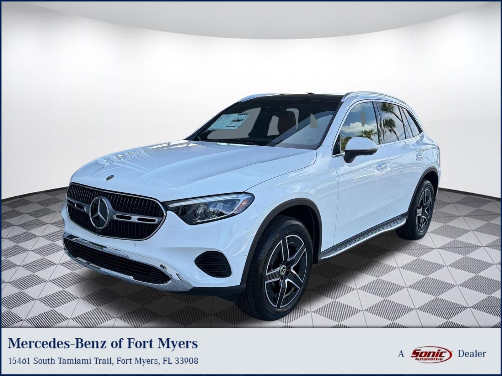 2026 Mercedes-Benz GLC GLC 300 — photo 1 of 35