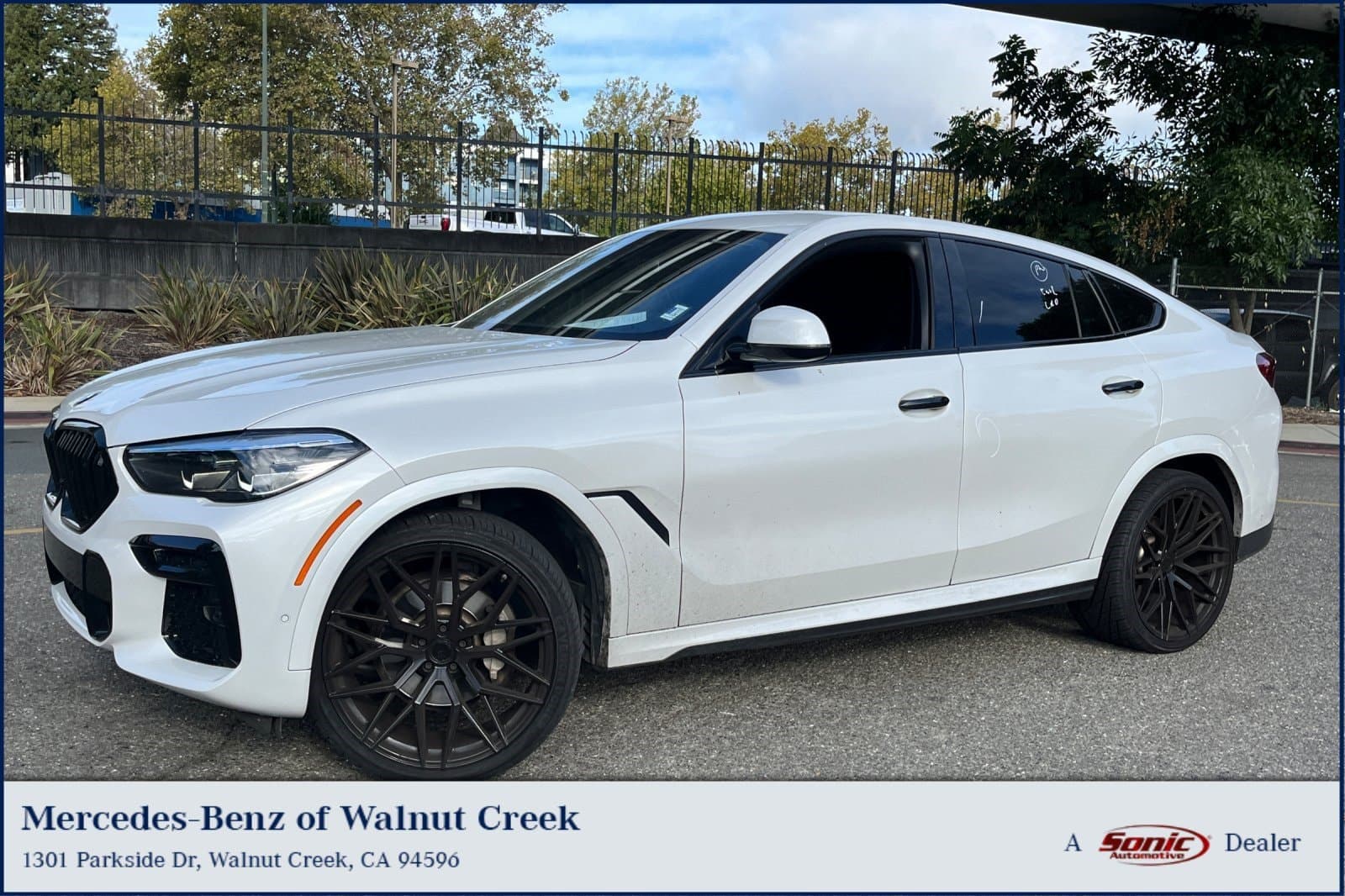 2023 BMW X6 xDrive40i — photo 1 of 25