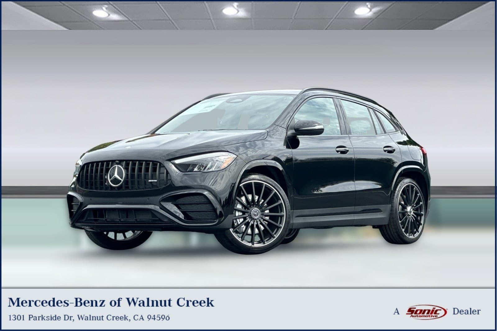 2026 Mercedes-Benz GLA Base — photo 1 of 29