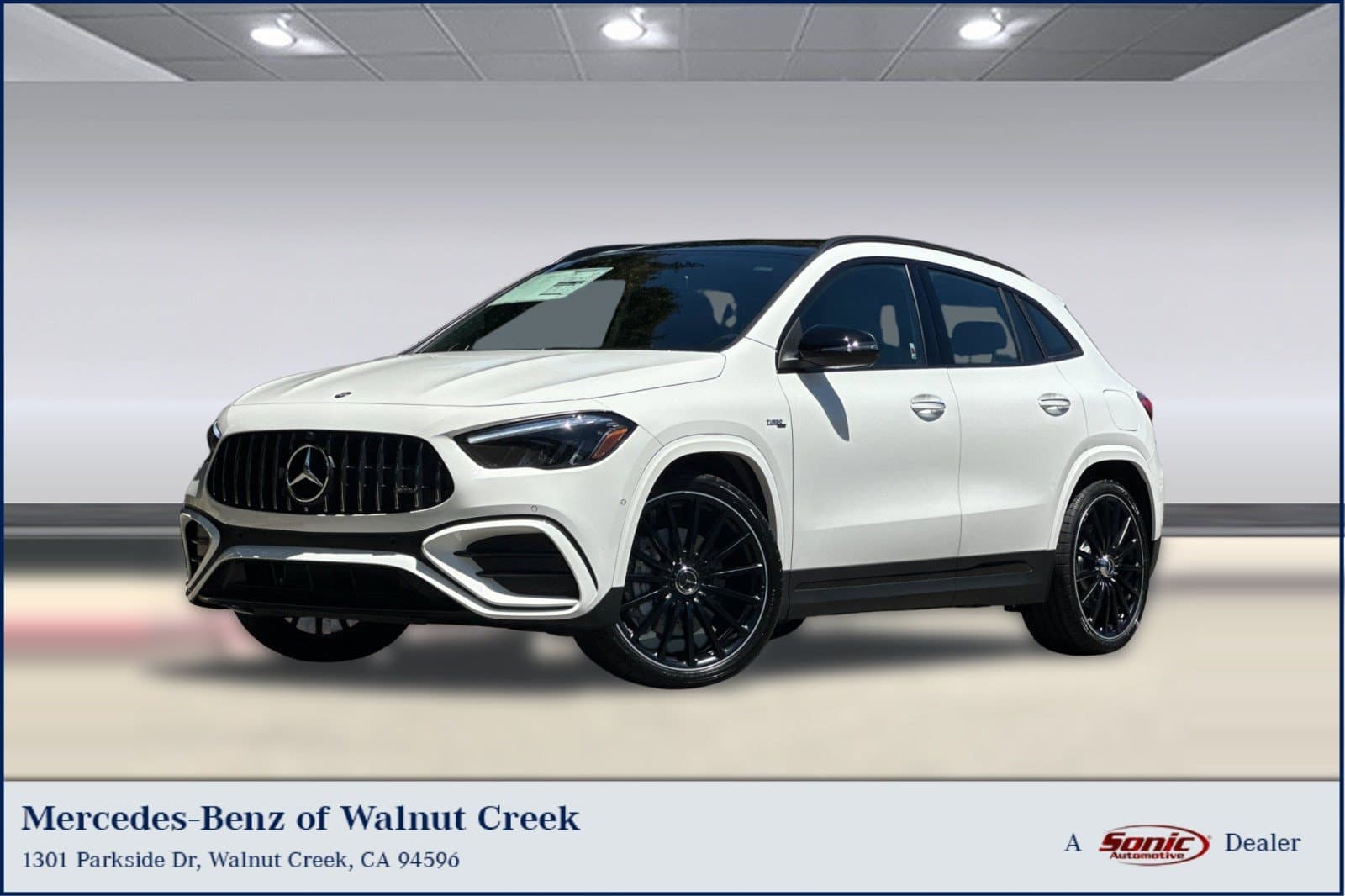 2026 Mercedes-Benz GLA Base — photo 1 of 29
