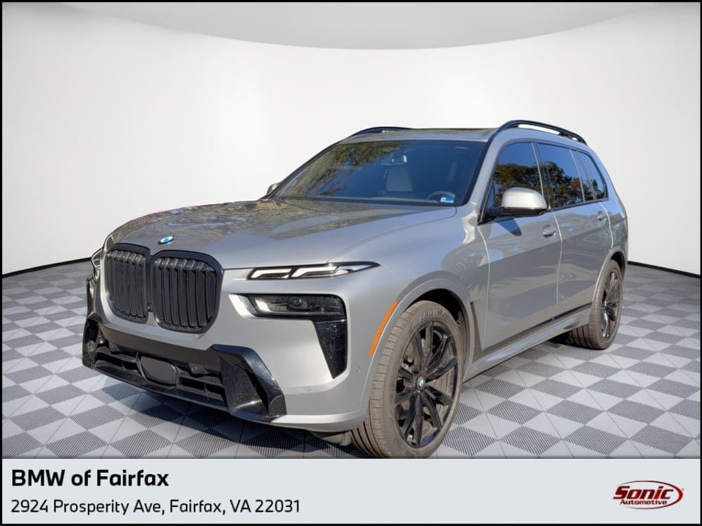 2025 BMW X7 xDrive40i — photo 1 of 45