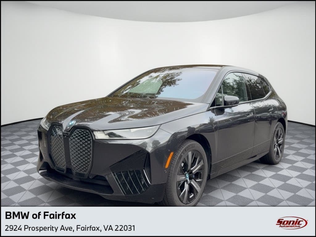 2024 BMW iX xDrive50 — photo 1 of 31