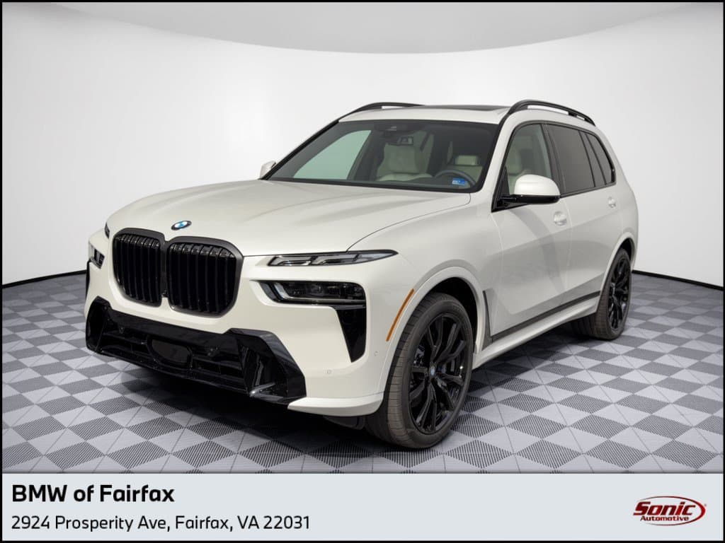 2027 BMW X7 xDrive40i — photo 1 of 32