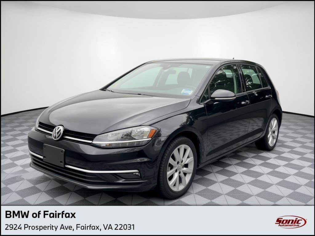 2019 Volkswagen Golf Base — photo 1 of 31