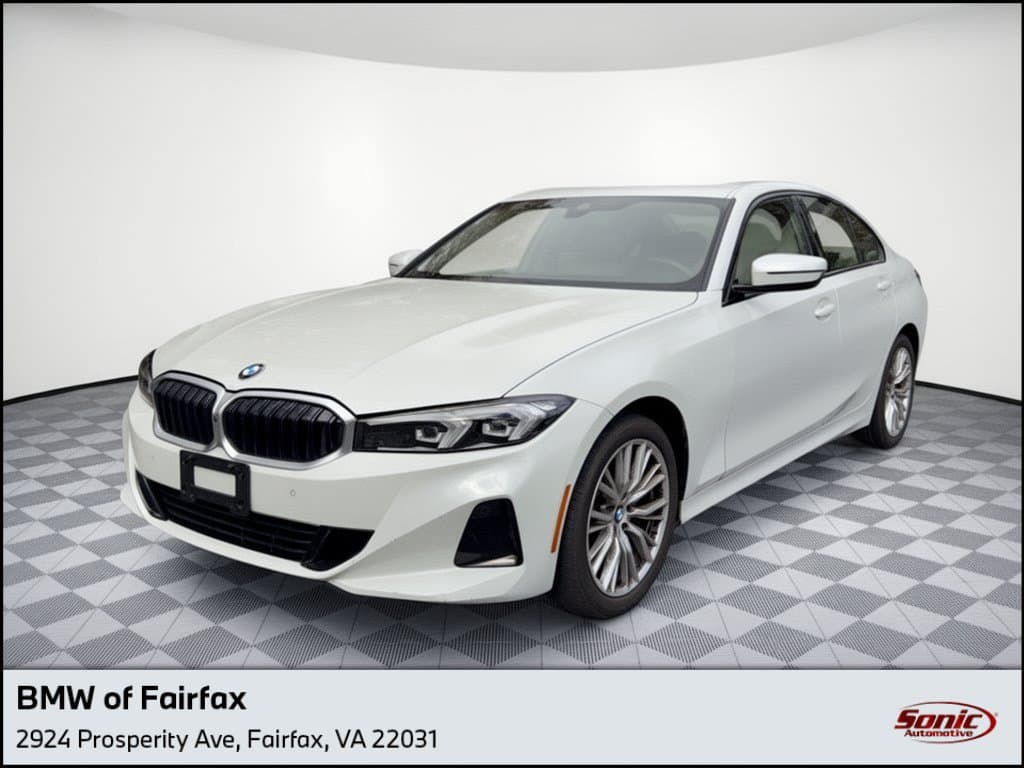 2023 BMW 3 Series 330i xDrive — photo 1 of 31