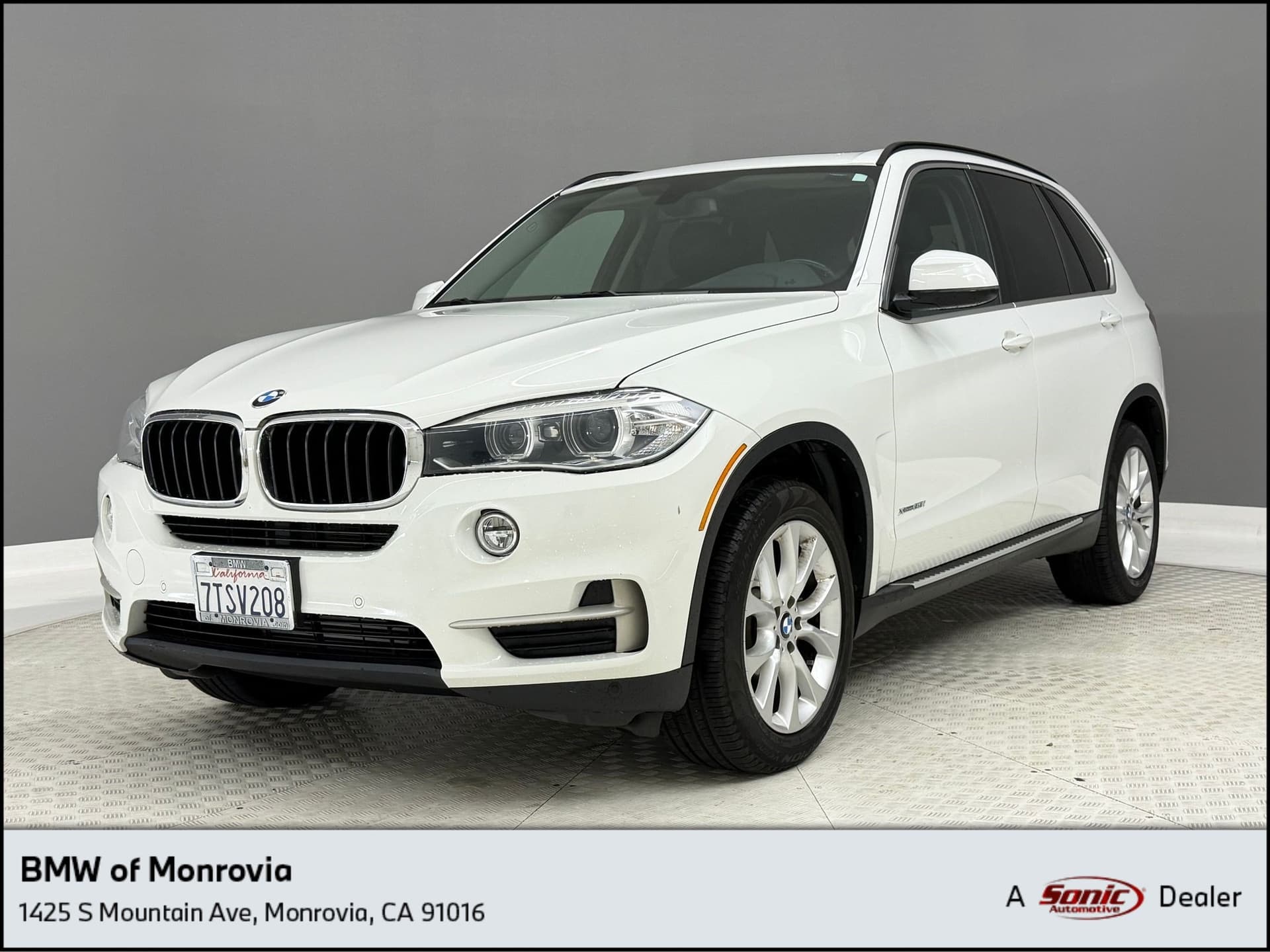 2016 BMW X5 xDrive35i — photo 1 of 12