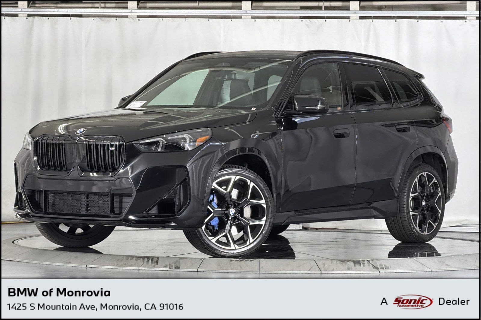 2024 BMW X1 M35i — photo 1 of 34