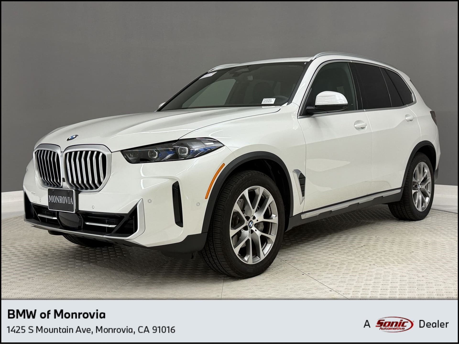 2026 BMW X5 sDrive40i — photo 1 of 48