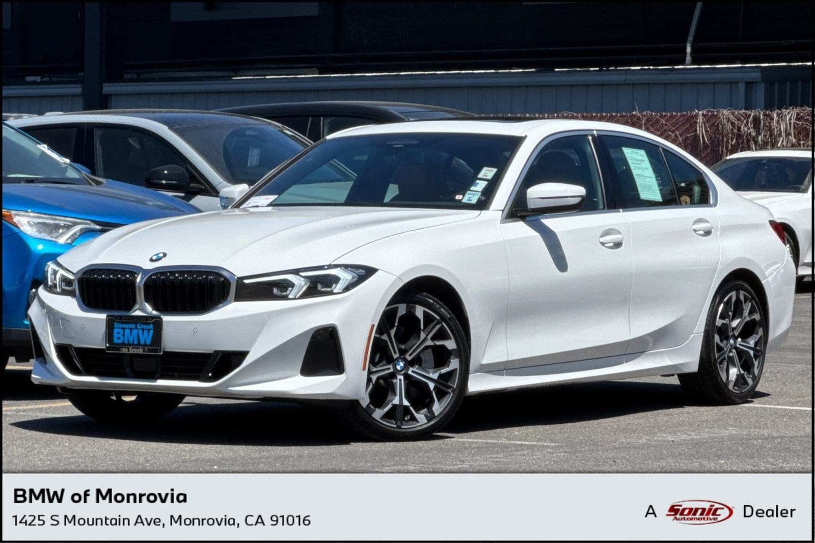 2026 BMW 3 Series 330i — photo 1 of 34