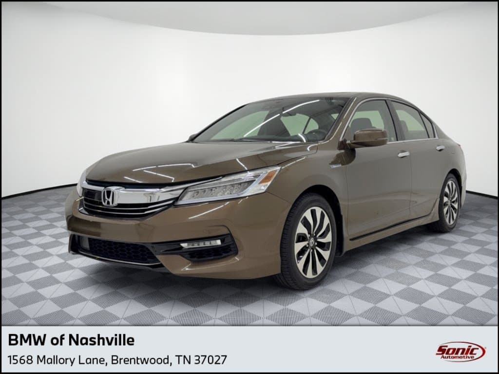 2017 Honda Accord Hybrid Touring — photo 1 of 31