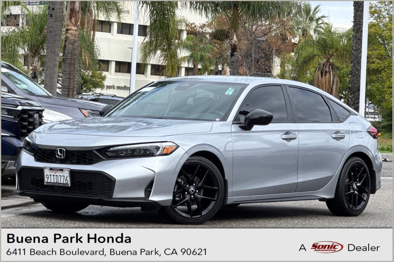 2025 Honda Civic Hatchback Sport — photo 1 of 33