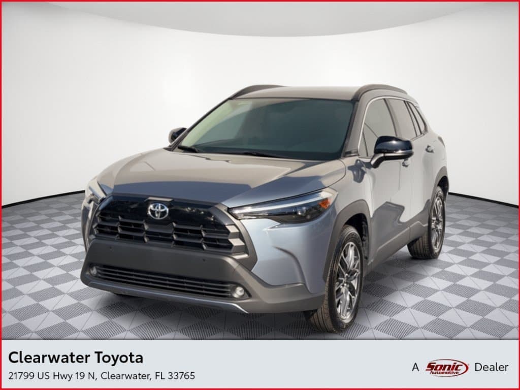 2026 Toyota Corolla Cross Base — photo 1 of 32