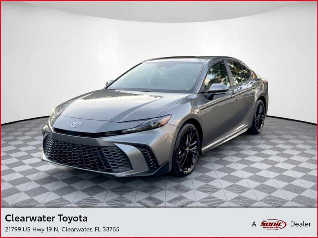 2026 Toyota Camry SE — photo 1 of 65