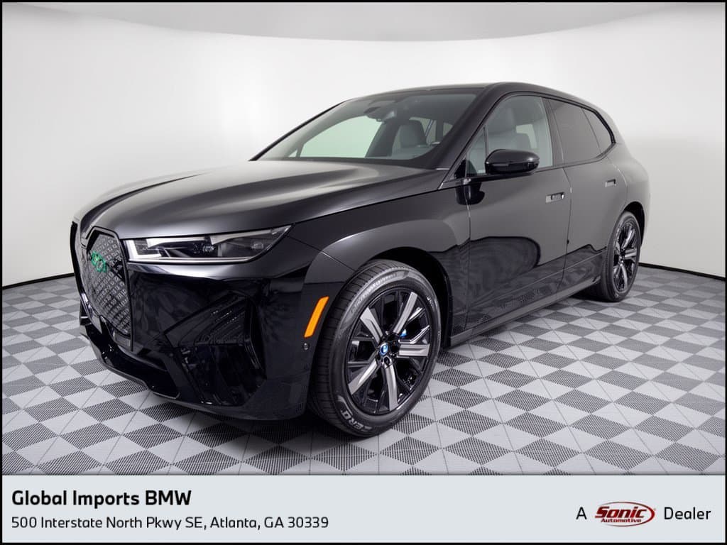 2024 BMW iX xDrive50 — photo 1 of 10