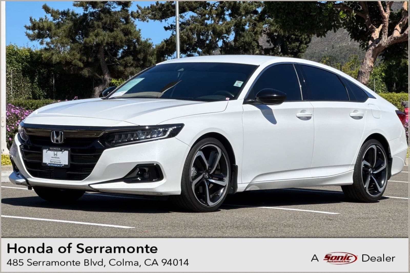 2022 Honda Accord Sedan Sport — photo 1 of 33