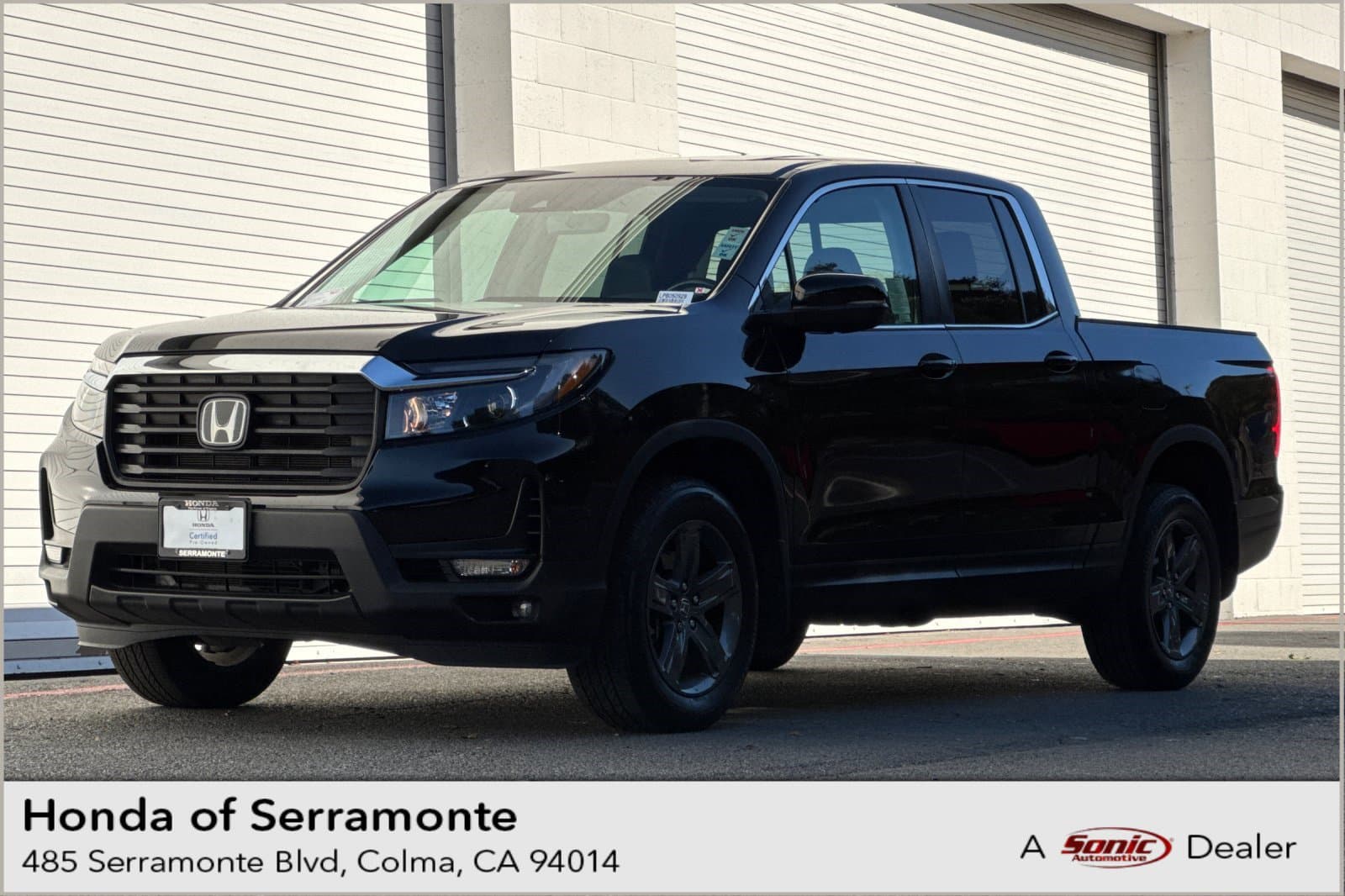 2023 Honda Ridgeline RTL — photo 1 of 33